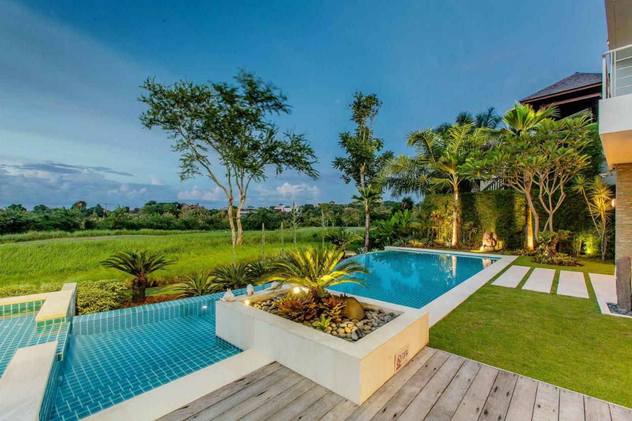 Phocea Golf View Villa By Premier Hospitality Asia Pecatu Exterior foto